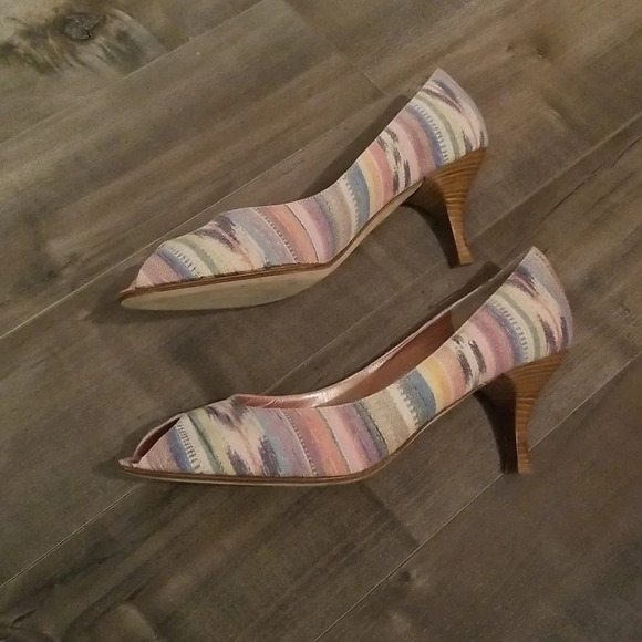 Vintage Southwestern Woven Peep-Toe Heels – Size 10 - Picture 3 of 5